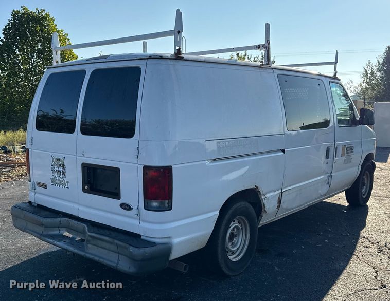 image for item DY8199 2001 Ford E150 van