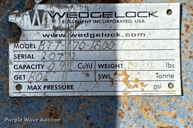 image for item DY8206 Wedgelock B77-170-1800 excavator bucket