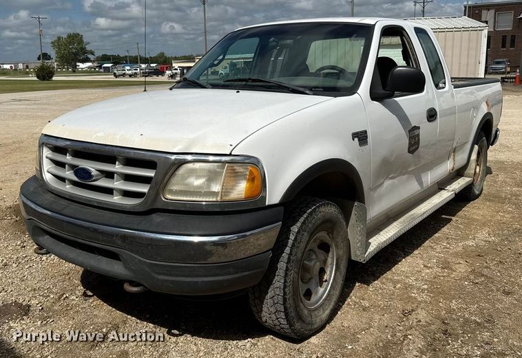 image for item DY8208 1999 Ford F150 SuperCab pickup truck