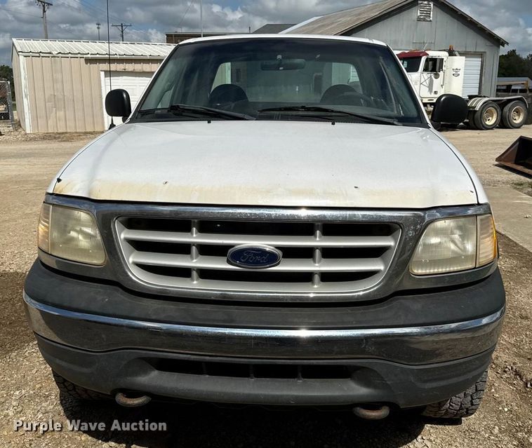 image for item DY8208 1999 Ford F150 SuperCab pickup truck