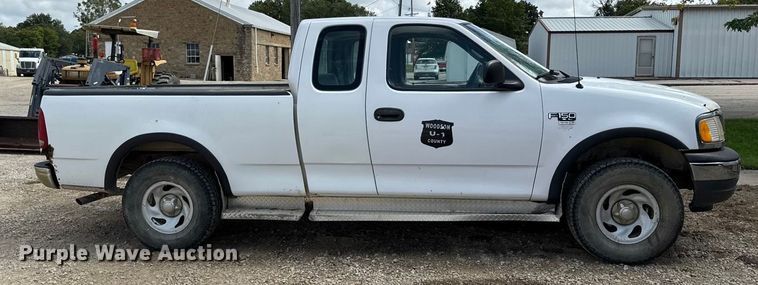 image for item DY8208 1999 Ford F150 SuperCab pickup truck