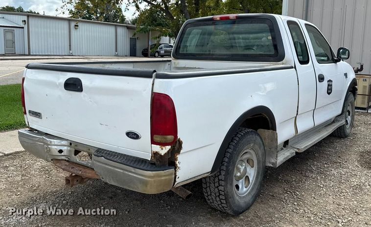 image for item DY8208 1999 Ford F150 SuperCab pickup truck