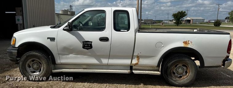 image for item DY8208 1999 Ford F150 SuperCab pickup truck