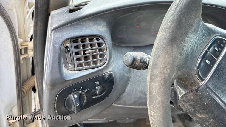 image for item DY8208 1999 Ford F150 SuperCab pickup truck