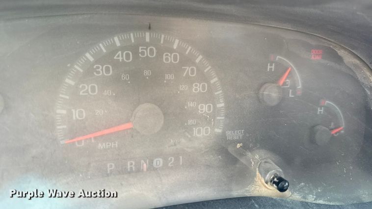 image for item DY8208 1999 Ford F150 SuperCab pickup truck