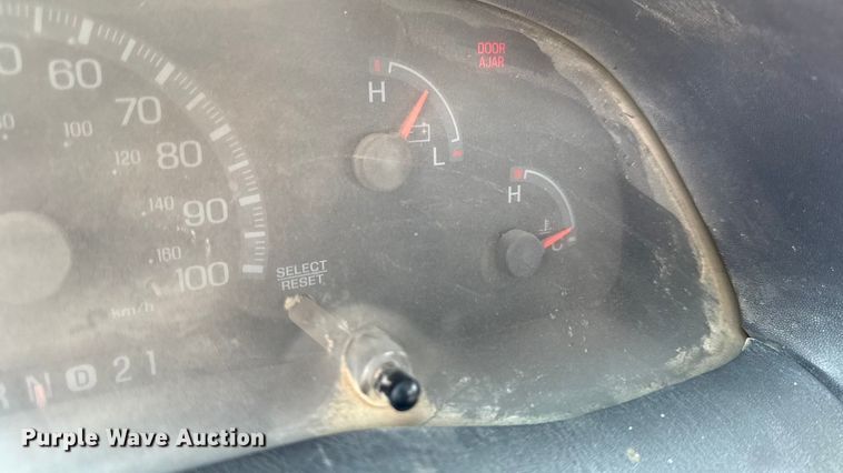 image for item DY8208 1999 Ford F150 SuperCab pickup truck