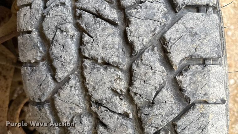 image for item DY8208 1999 Ford F150 SuperCab pickup truck