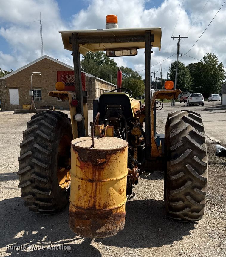 image for item DY8212 Ford Special 5600 tractor