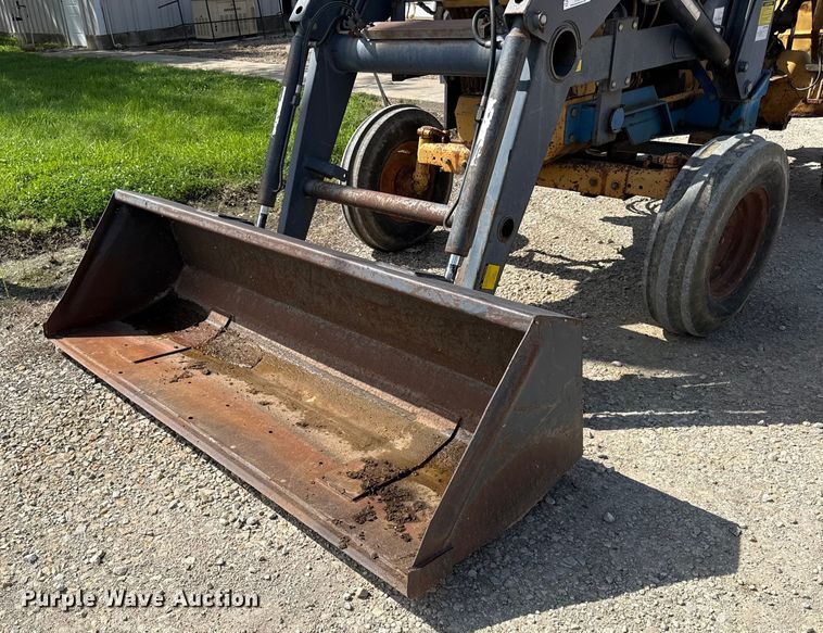 image for item DY8212 Ford Special 5600 tractor