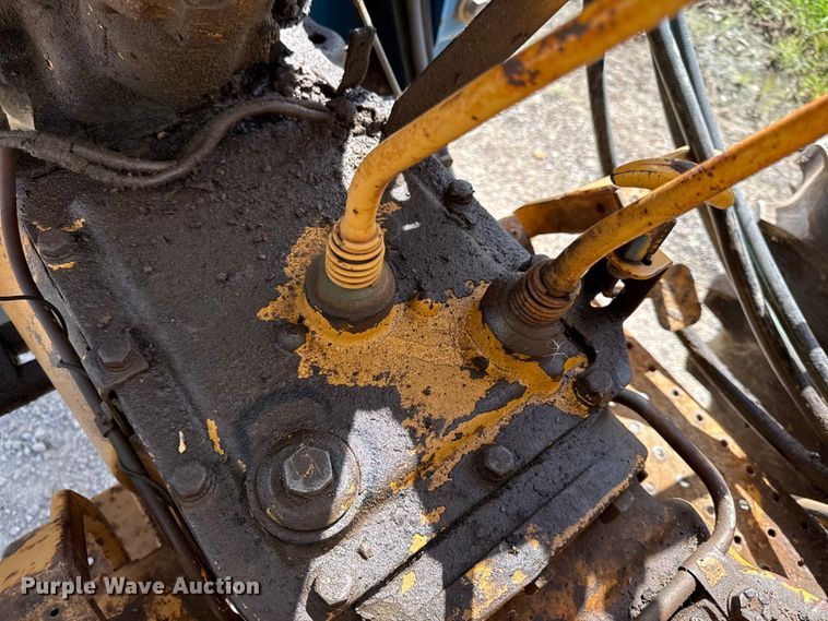 image for item DY8212 Ford Special 5600 tractor