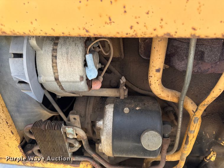 image for item DY8212 Ford Special 5600 tractor