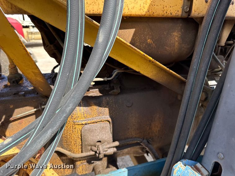 image for item DY8212 Ford Special 5600 tractor