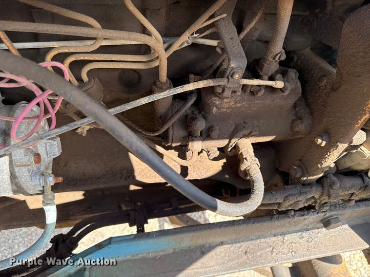 image for item DY8212 Ford Special 5600 tractor