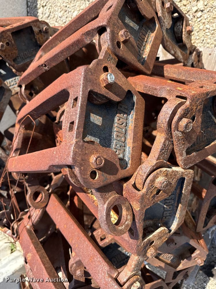 image for item DY8215 Grouser over tire tracks