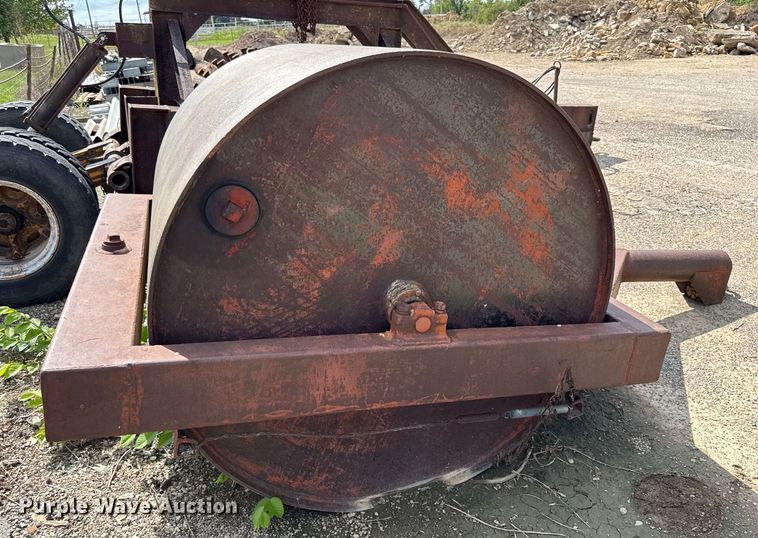 image for item DY8216 Single drum pull type roller