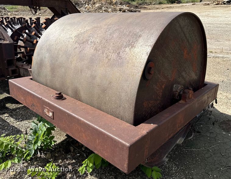 image for item DY8216 Single drum pull type roller