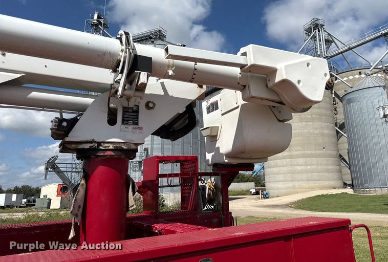 image for item DY8218 Altec bucket truck bed