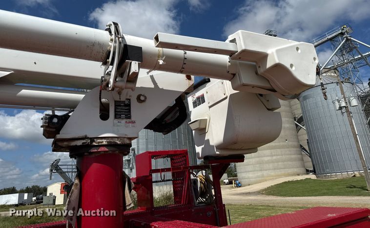 image for item DY8218 Altec bucket truck bed