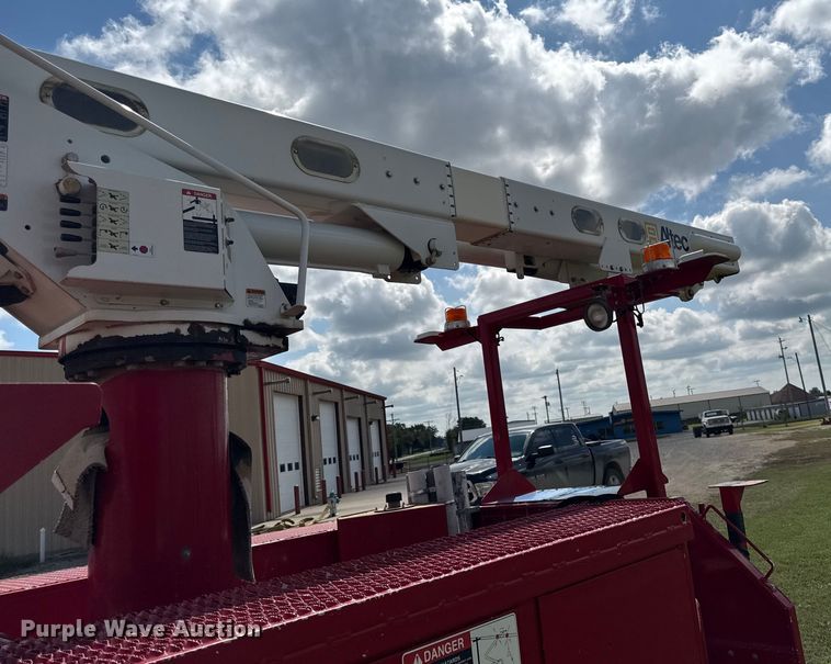 image for item DY8218 Altec bucket truck bed