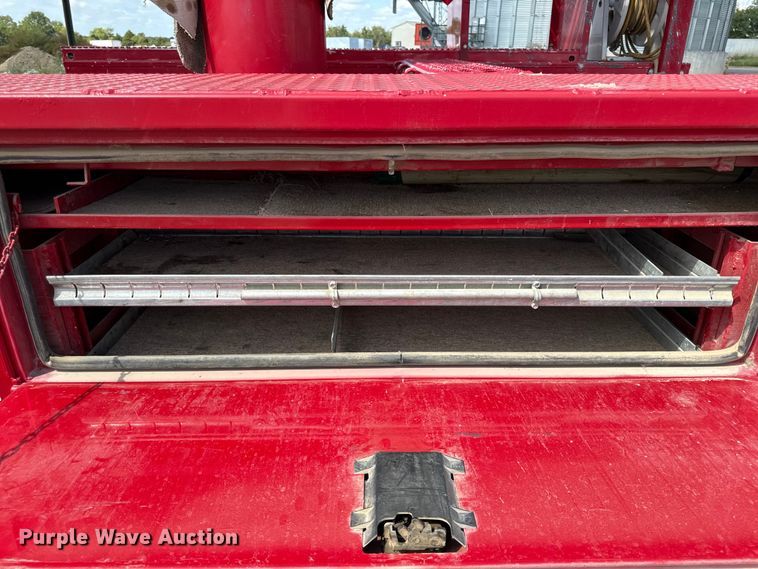 image for item DY8218 Altec bucket truck bed