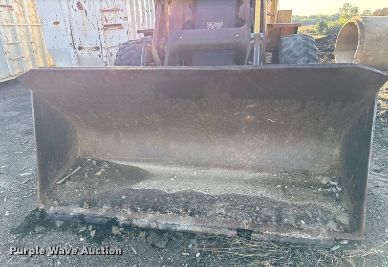 image for item DY8219 1974 Caterpillar 920 wheel loader