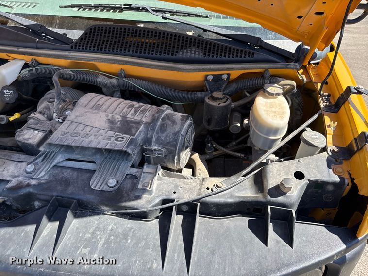 image for item DY8280 2012 Chevrolet Express school bus