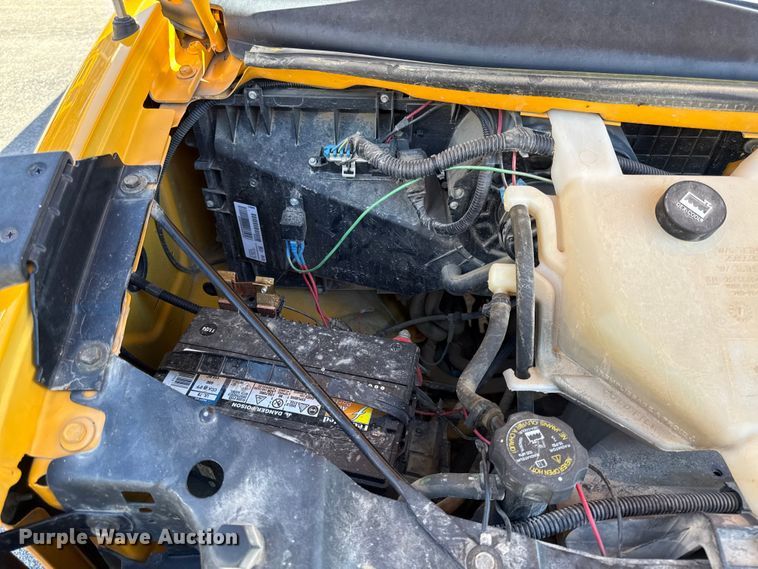 image for item DY8280 2012 Chevrolet Express school bus