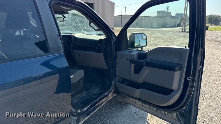 image for item DY8296 2019 Ford F150 SuperCrew pickup truck