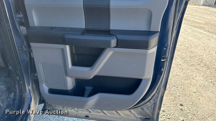 image for item DY8296 2019 Ford F150 SuperCrew pickup truck