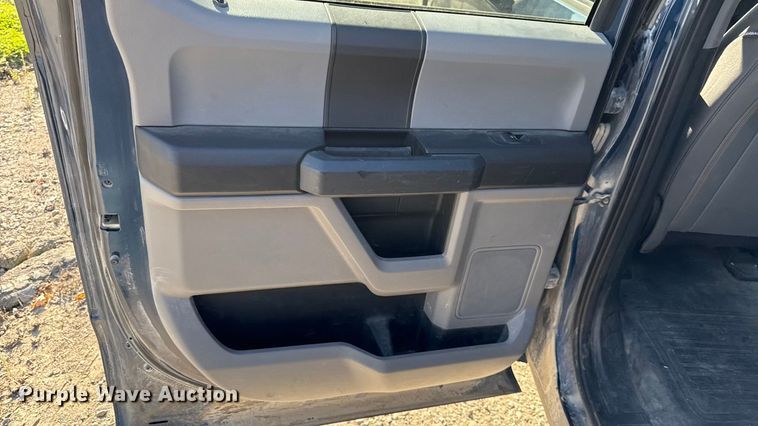 image for item DY8296 2019 Ford F150 SuperCrew pickup truck