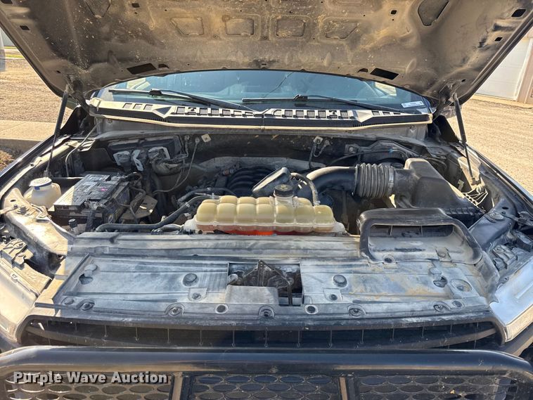 image for item DY8296 2019 Ford F150 SuperCrew pickup truck