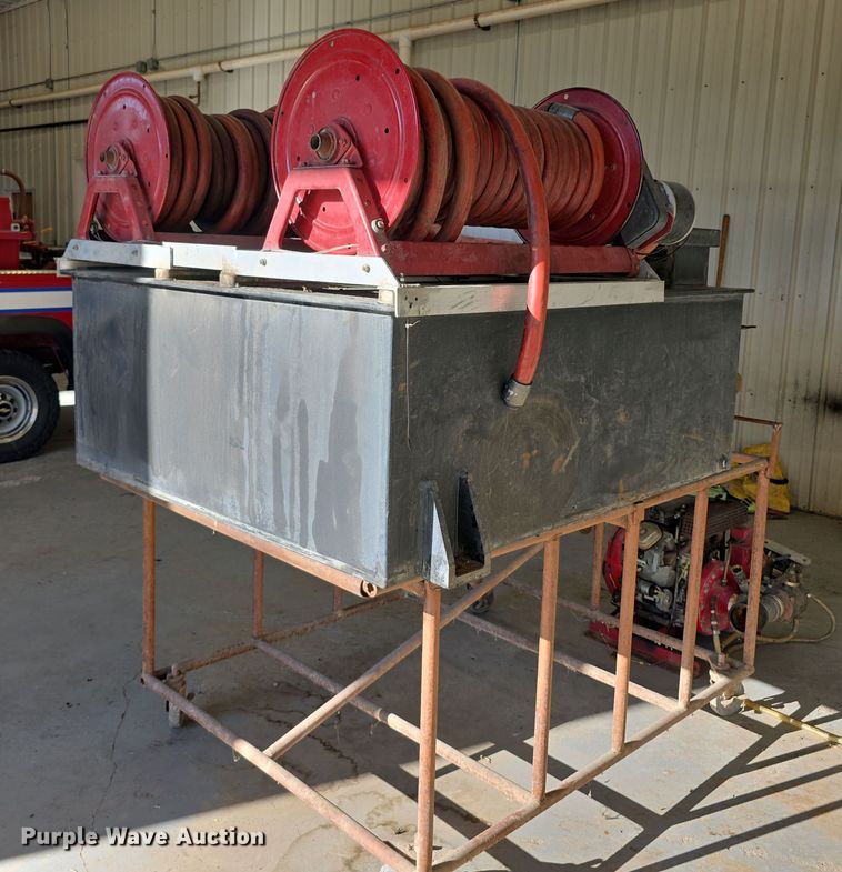 image for item DZ6332 Brush fire truck skid unit