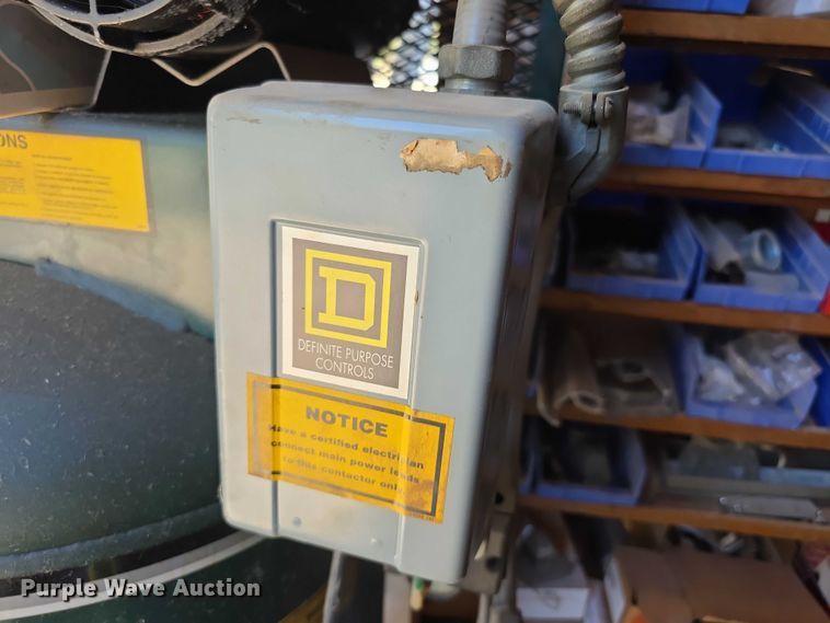 image for item DZ6341 1998 Classic C5160228V2 air compressor