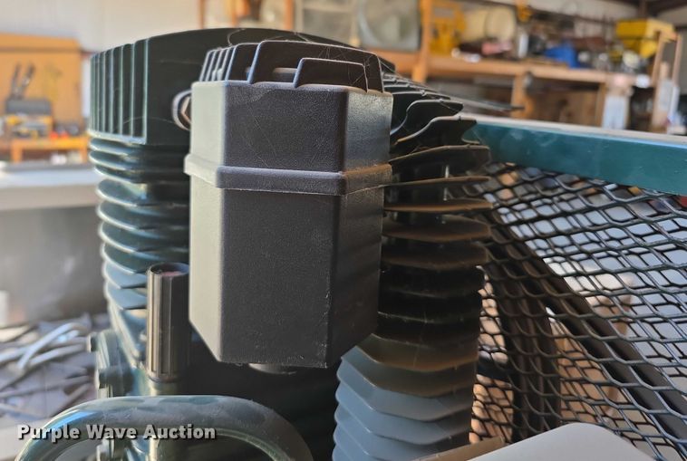 image for item DZ6341 1998 Classic C5160228V2 air compressor