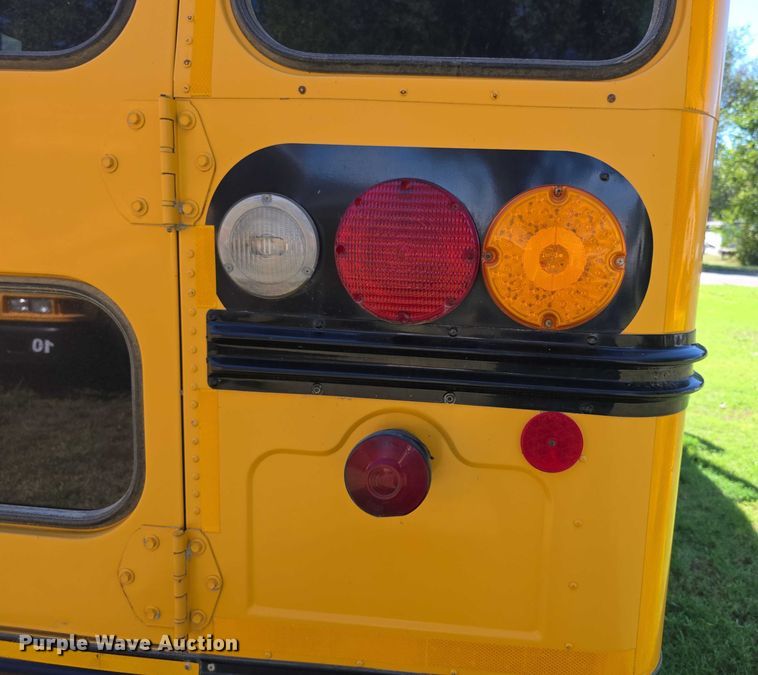 image for item DZ6351 2001 Chevrolet Express school bus