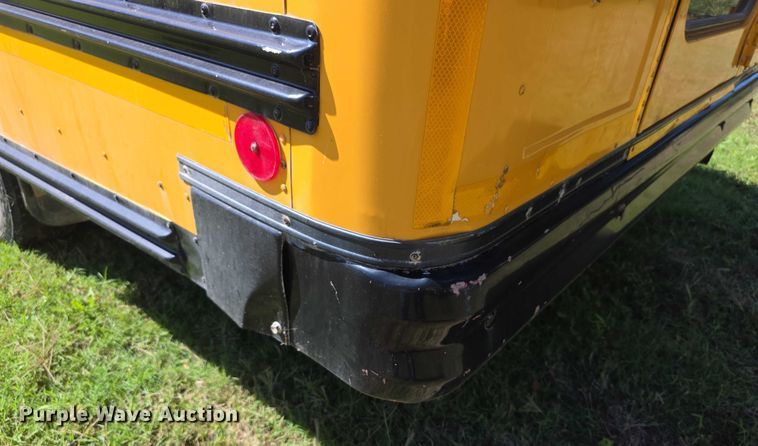 image for item DZ6351 2001 Chevrolet Express school bus