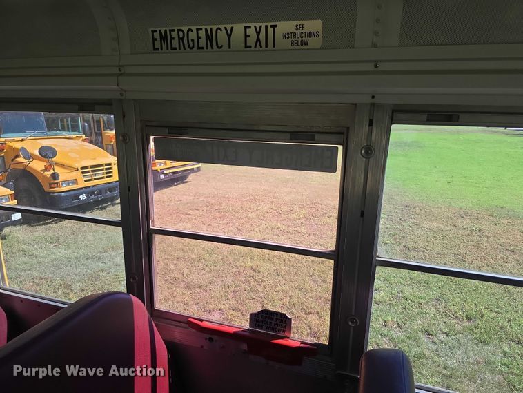 image for item DZ6351 2001 Chevrolet Express school bus