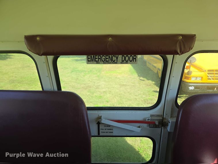 image for item DZ6351 2001 Chevrolet Express school bus