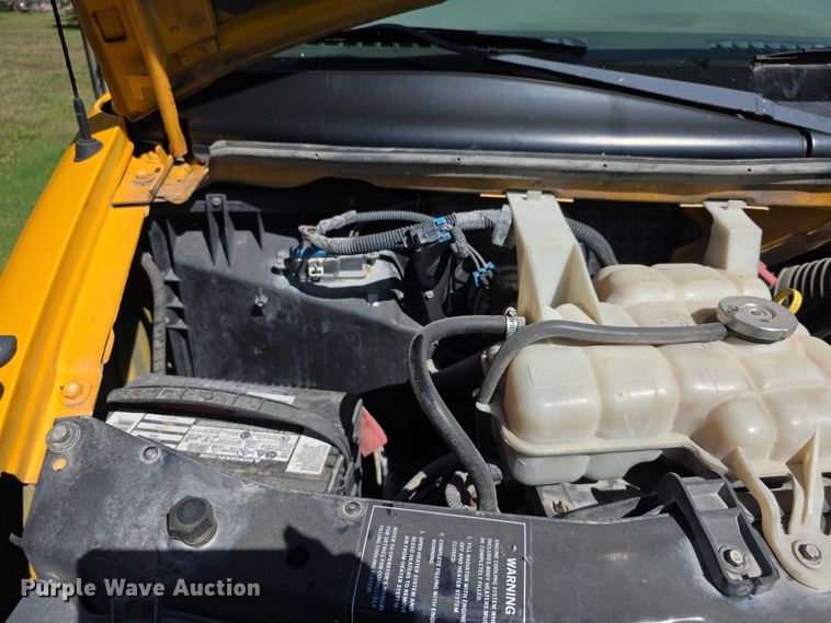 image for item DZ6351 2001 Chevrolet Express school bus