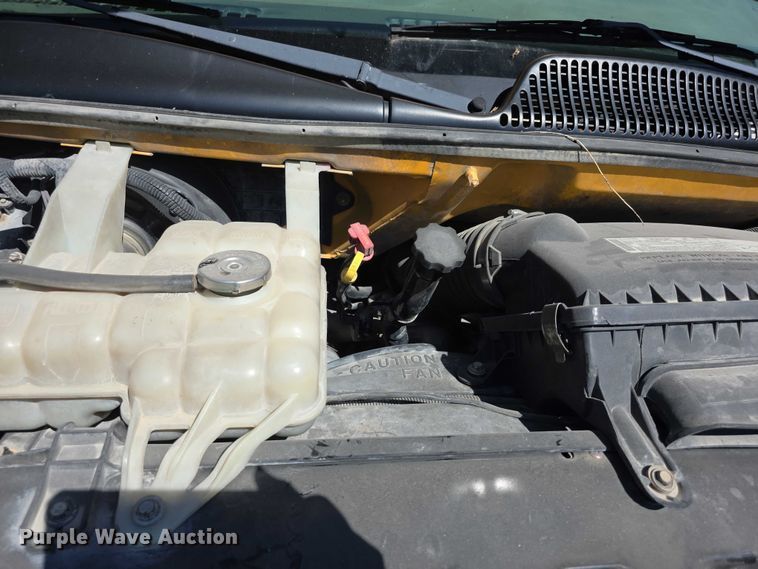 image for item DZ6351 2001 Chevrolet Express school bus