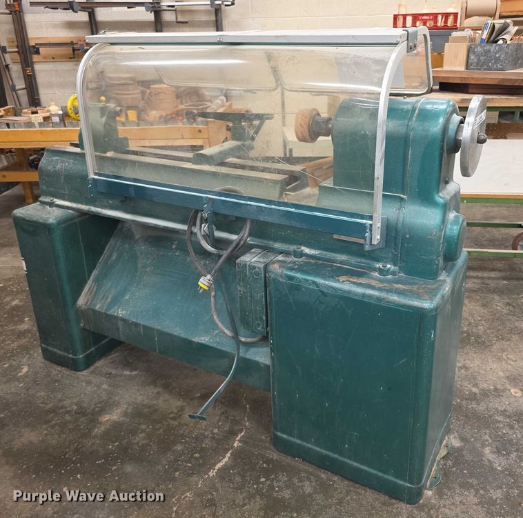 image for item DZ6352 Powermatic 90 lathe