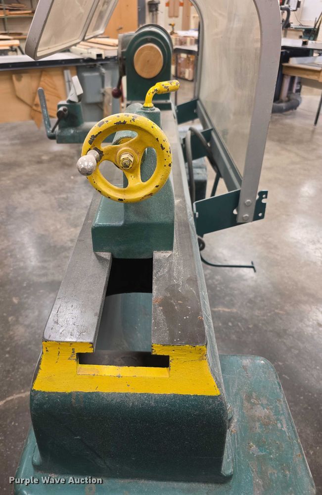 image for item DZ6352 Powermatic 90 lathe