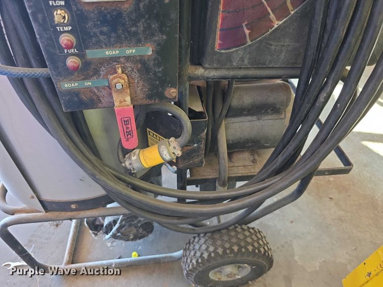 image for item DZ6357 AaLadin 1422 hot pressure washer