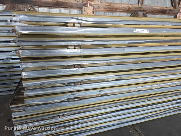 image for item DZ6358 Horton Stack hanger door