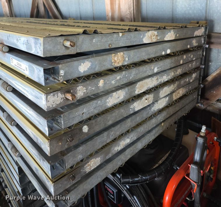 image for item DZ6359 Horton Stack hanger door