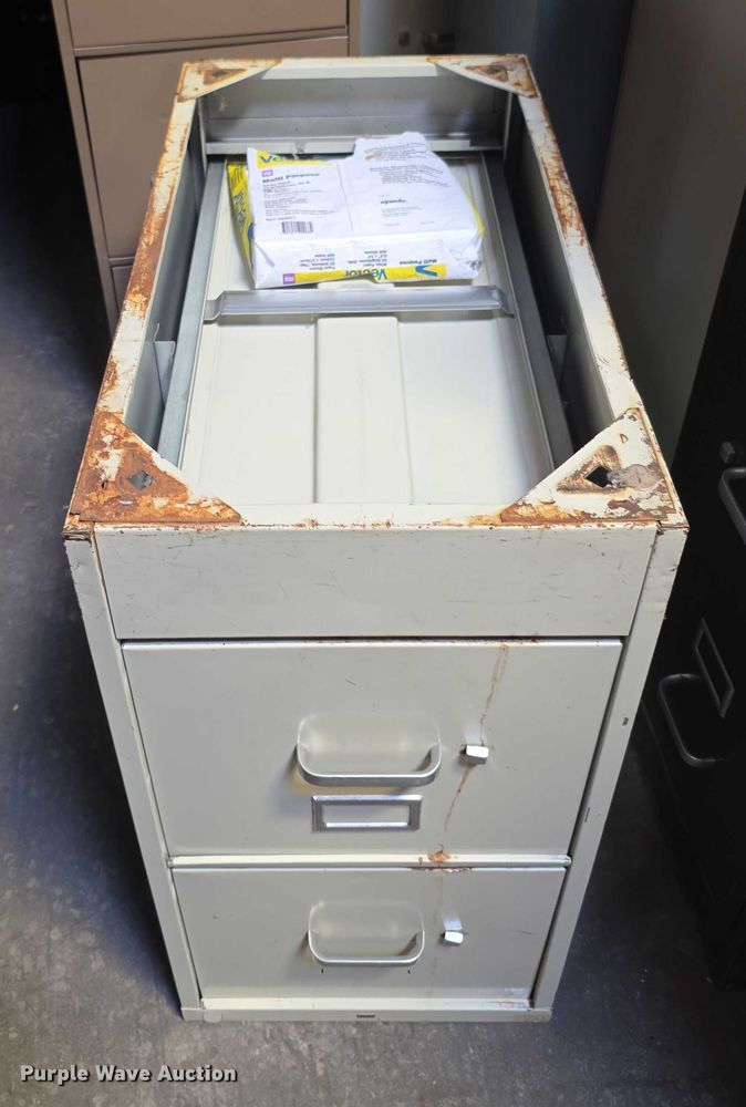 image for item DZ6378 (20) filing cabinets 
