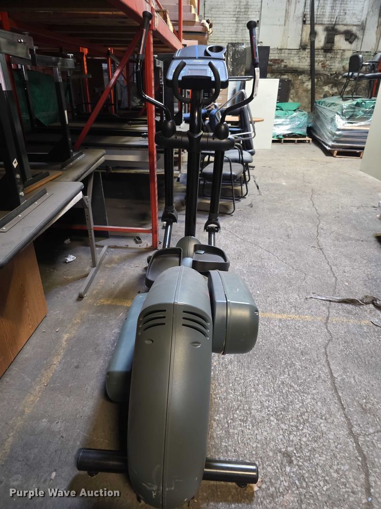 image for item DZ6380 (4) Life Cycle 9500HR elliptical bikes