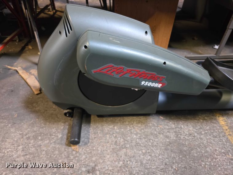 image for item DZ6380 (4) Life Cycle 9500HR elliptical bikes
