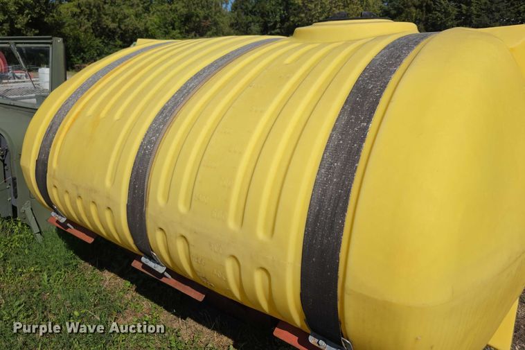 image for item DZ6400 Poly tank 