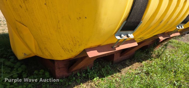 image for item DZ6400 Poly tank 